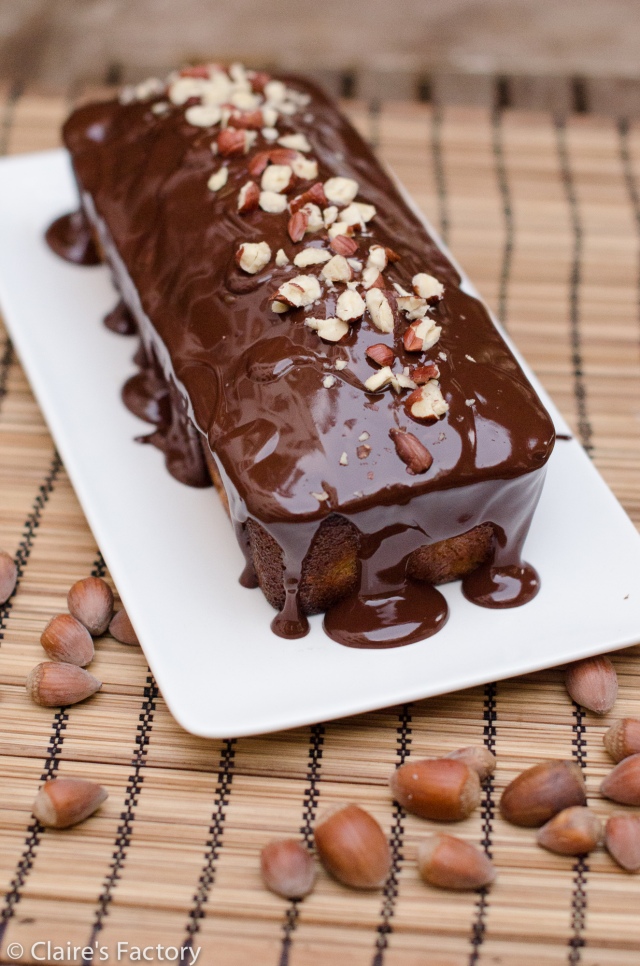 Cake poire et noisettes - topping chocolat